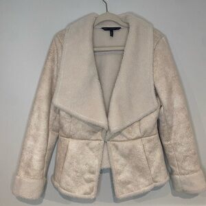 White House‎ Black Market Sherling Drape Coat Size Large